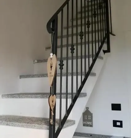 Casa Vacanze Piandisole Apartment Premeno